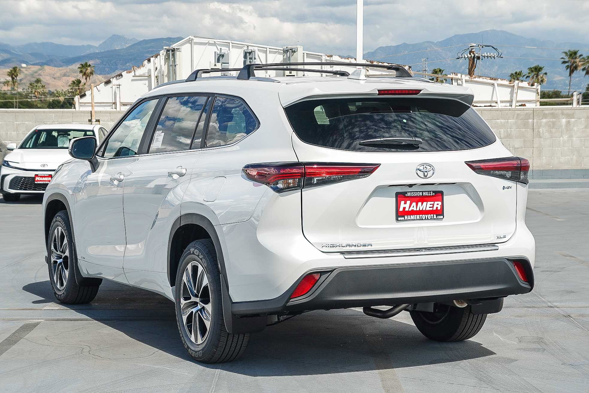 New 2026 Toyota Highlander XLE image 5