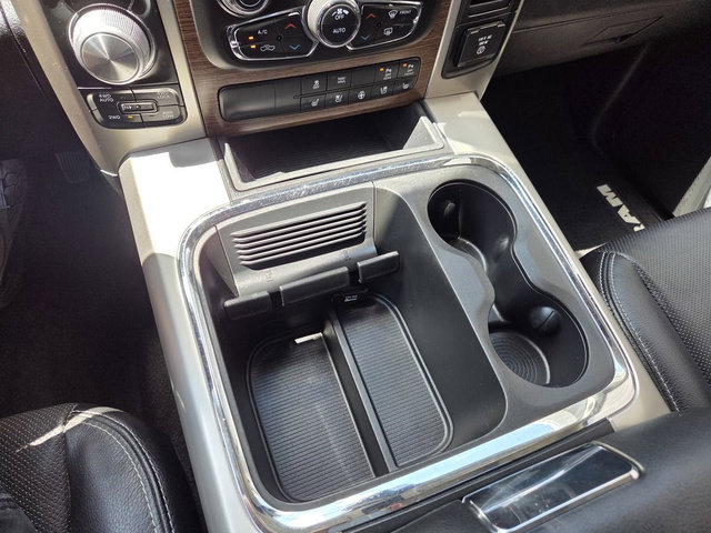Used 2017 RAM 1500 Laramie w/ Convenience Group AWD/4WD image 27