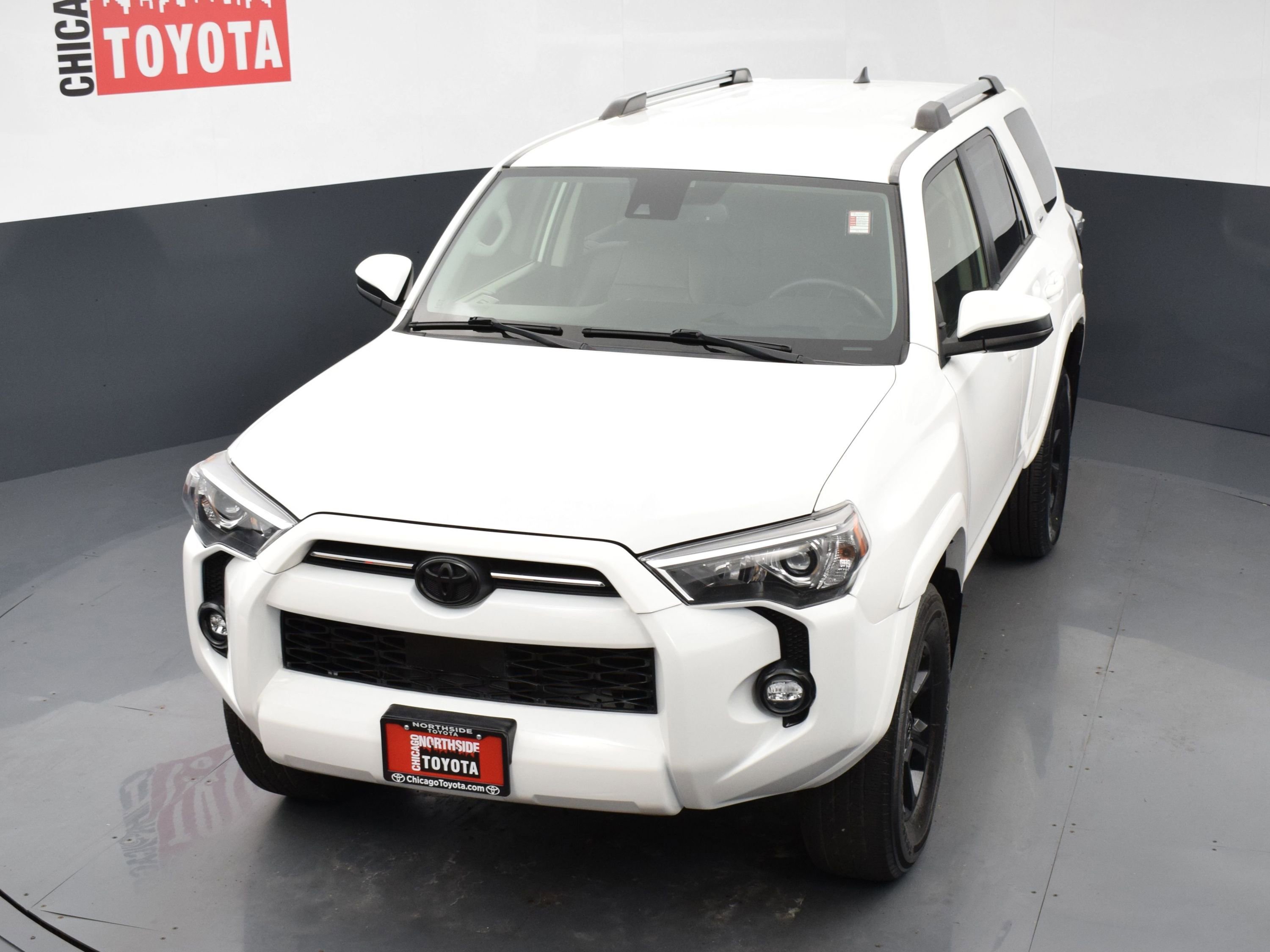 Used 2021 Toyota 4Runner SR5 AWD/4WD image 27