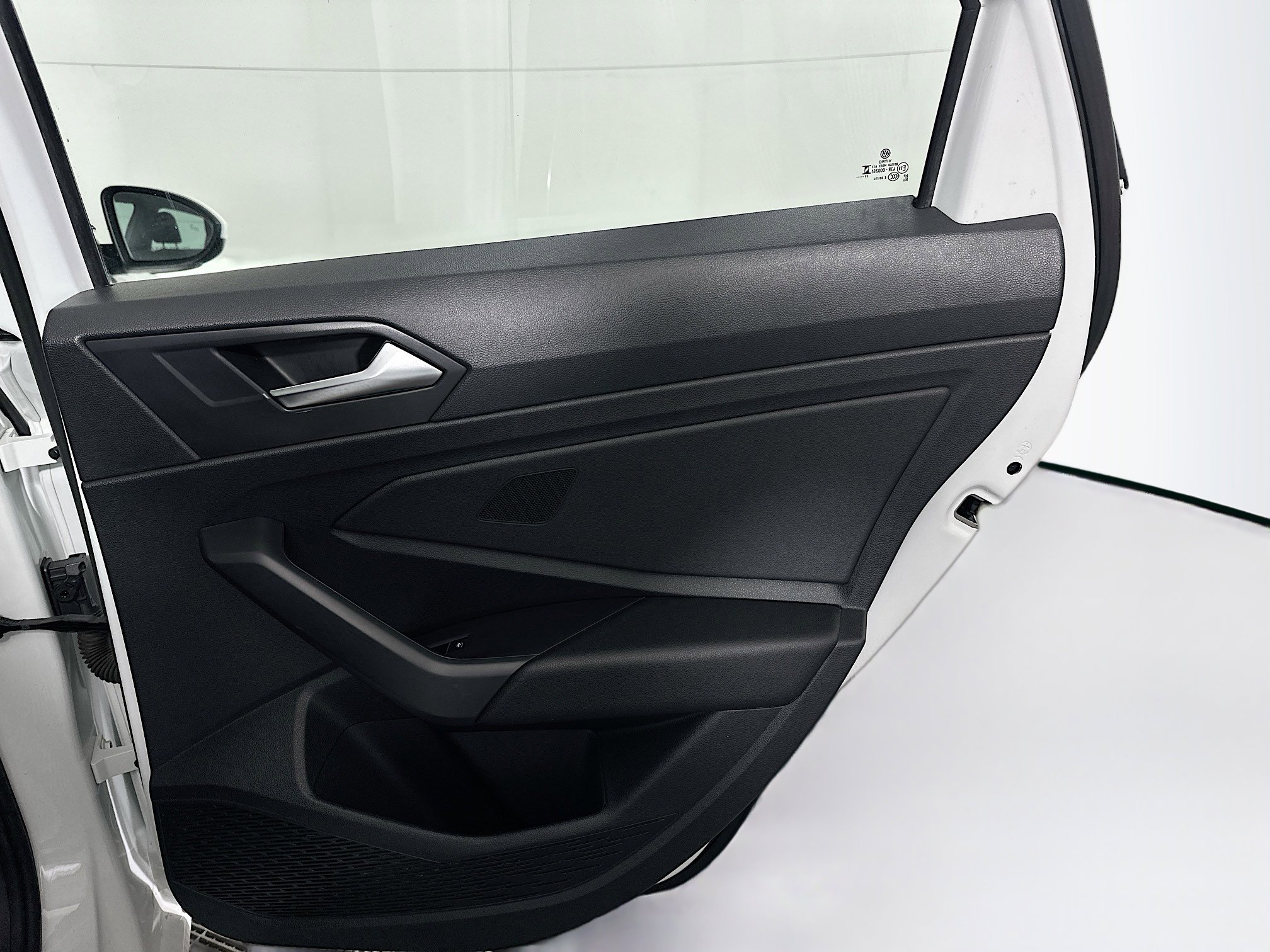 Used 2024 Volkswagen Jetta S image 28