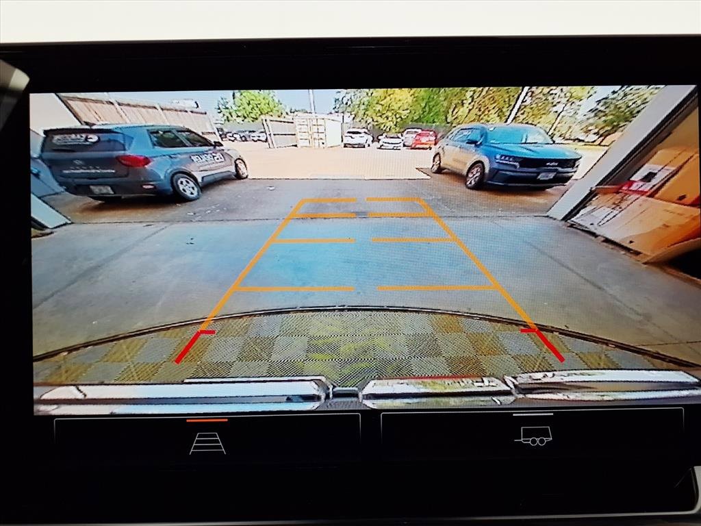 New 2026 GMC Sierra 1500 Elevation image 4