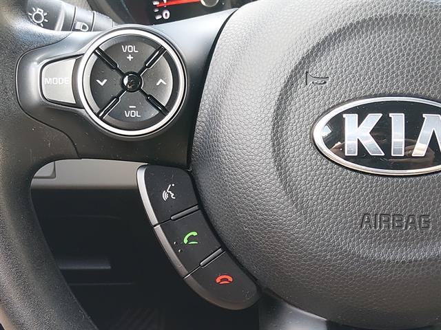 Used 2014 Kia Soul FWD image 17