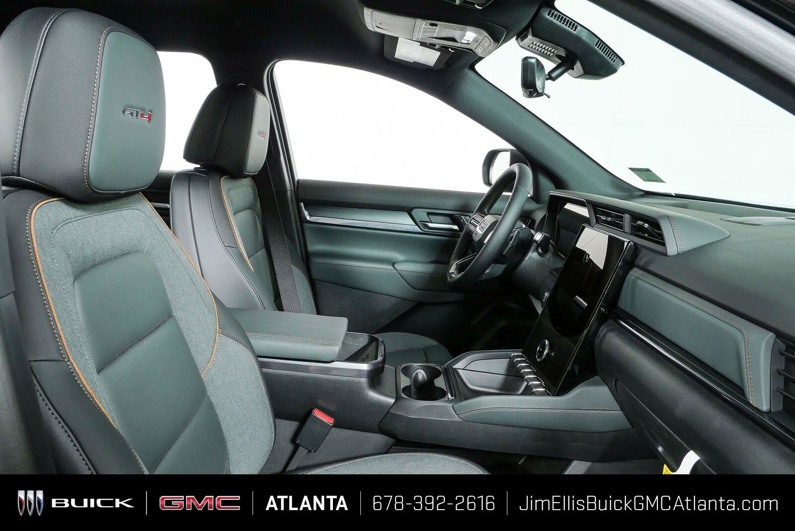 New 2027 GMC Terrain AT4 w/ Convenience Package III AWD/4WD image 22