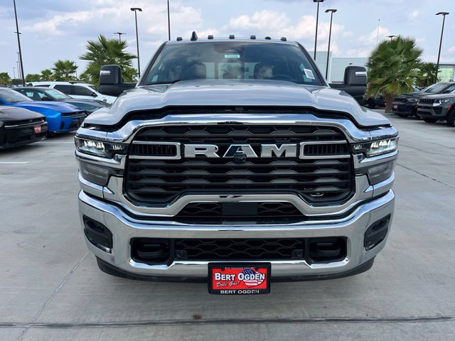 New 2027 RAM 3500 Tradesman AWD/4WD image 2