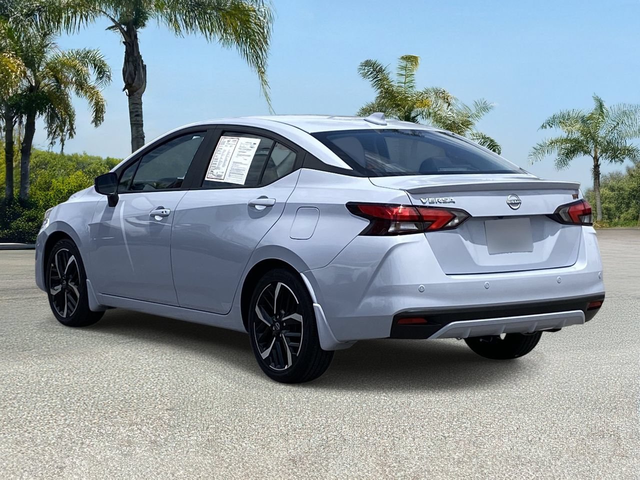 Certified 2025 Nissan Versa SR w/ Trunk Package FWD image 3