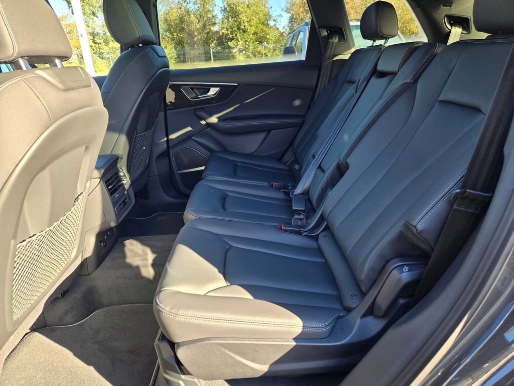New 2025 Audi Q7 2.0T Premium Plus image 10