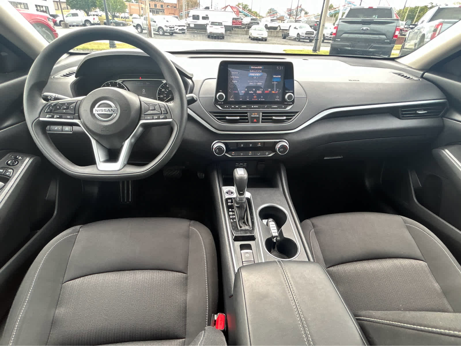 Used 2022 Nissan Altima 2.5 SV image 10