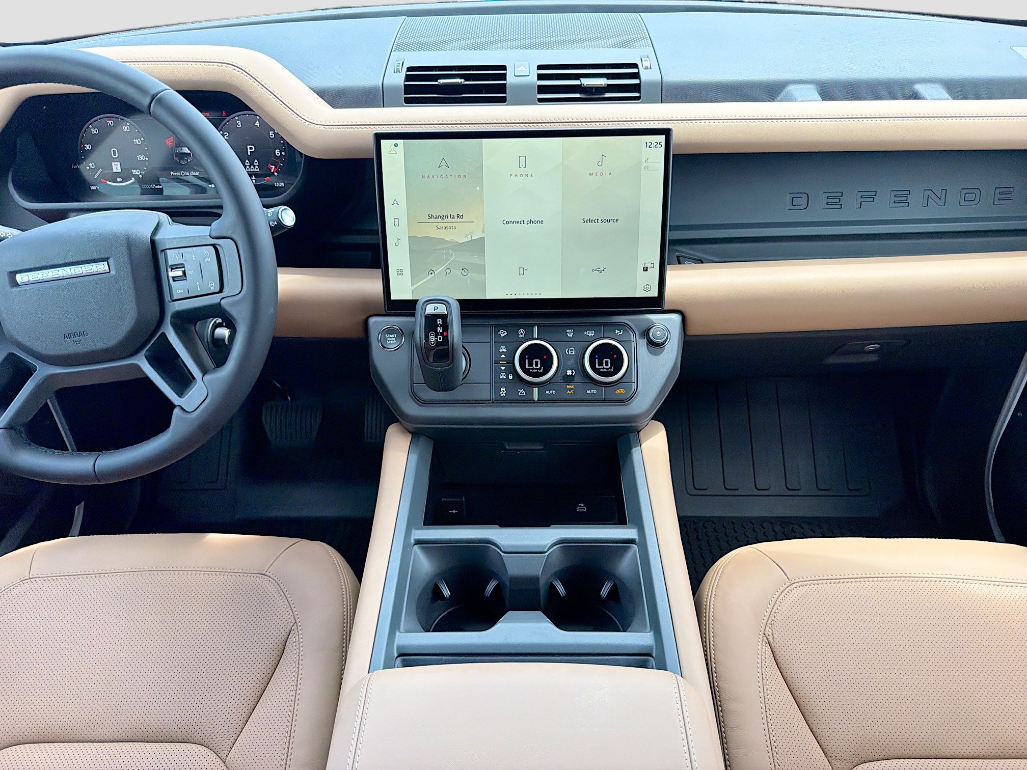 New 2026 Land Rover Defender 130 X-Dynamic SE AWD/4WD image 19