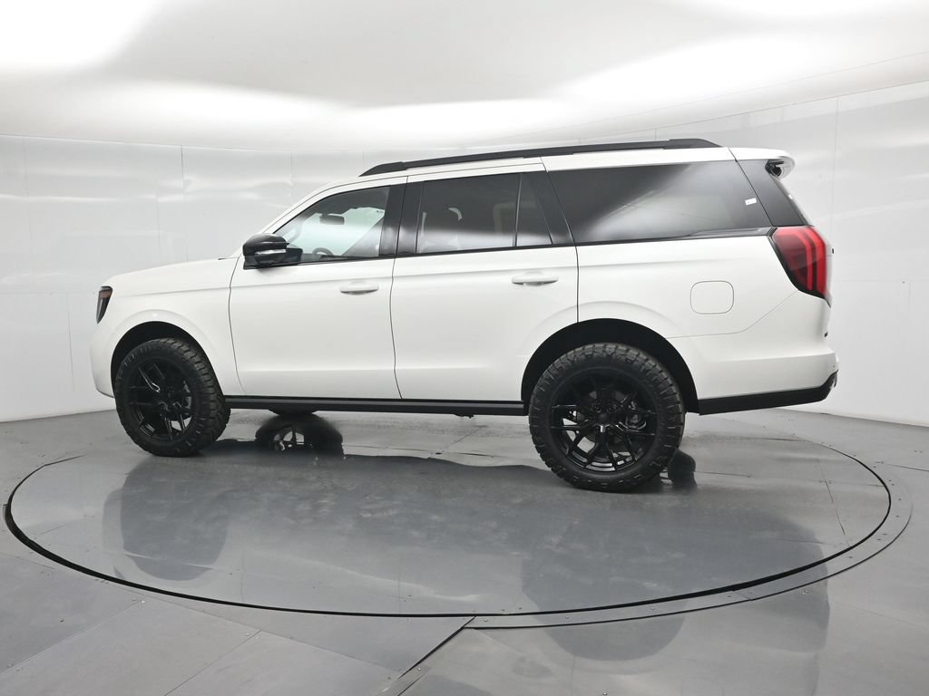 New 2027 Ford Expedition Platinum w/ Stealth Appearance Package AWD/4WD image 29