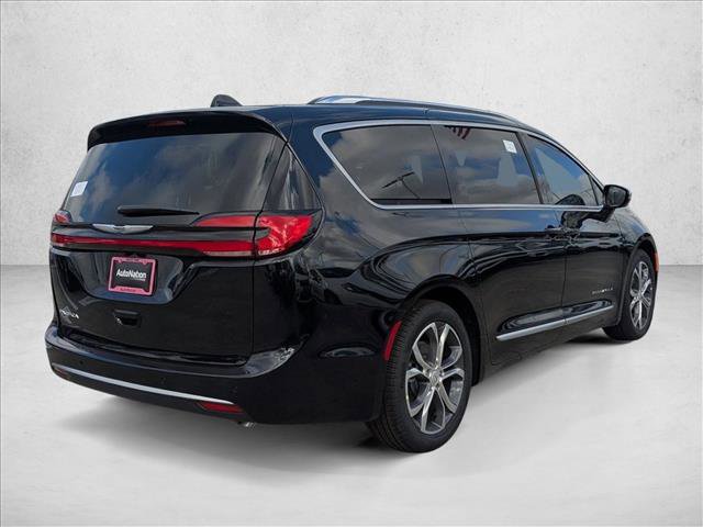 New 2026 Chrysler Pacifica Pinnacle video 2
