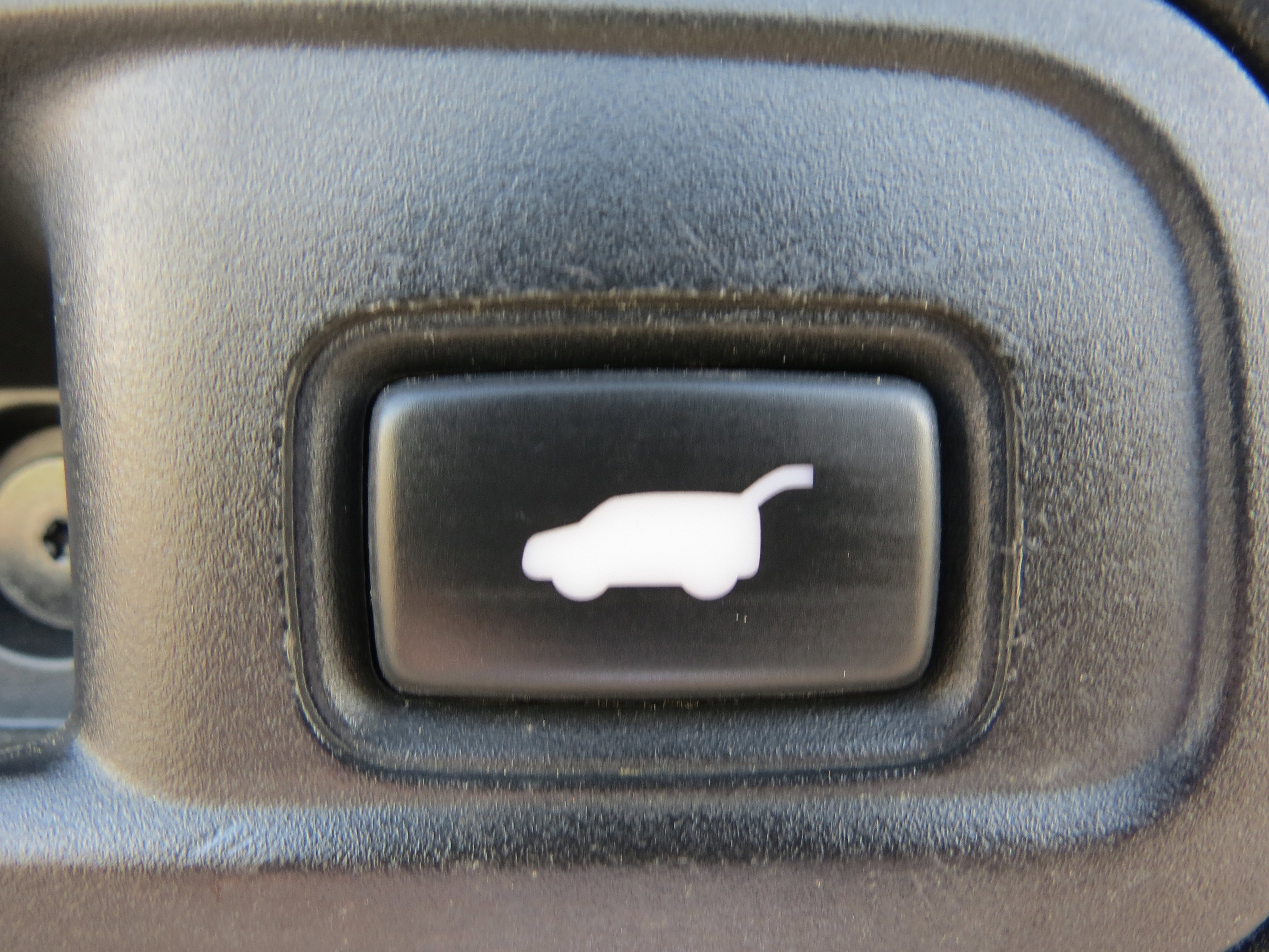 Used 2016 Honda Pilot Touring image 43