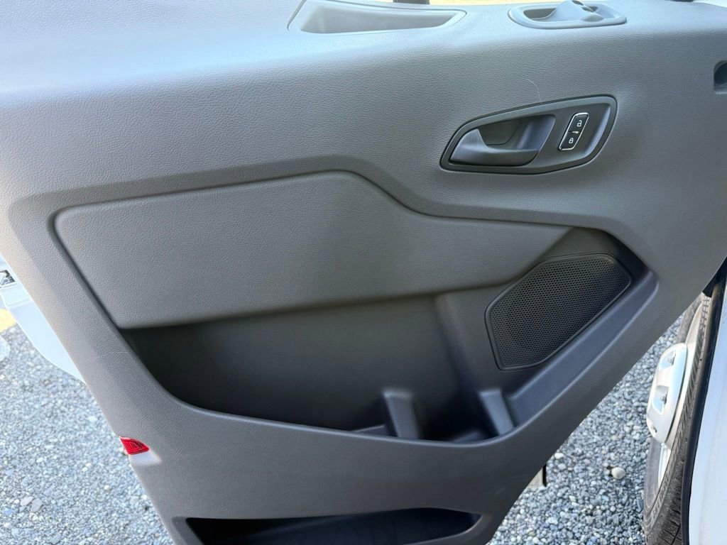 New 2026 Ford Transit 250 148 Medium Roof Extended AWD image 13