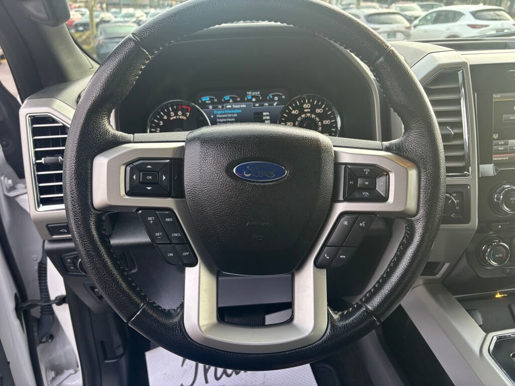 Used 2015 Ford F150 Lariat image 18
