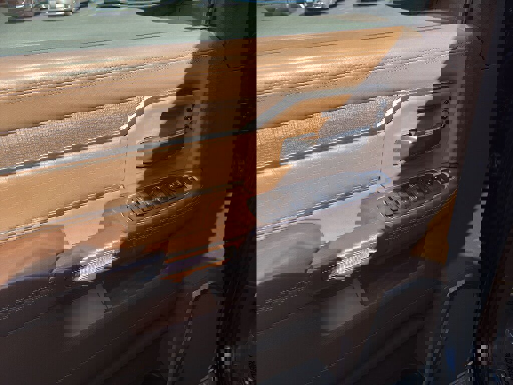 Used 2021 RAM 3500 Limited image 8