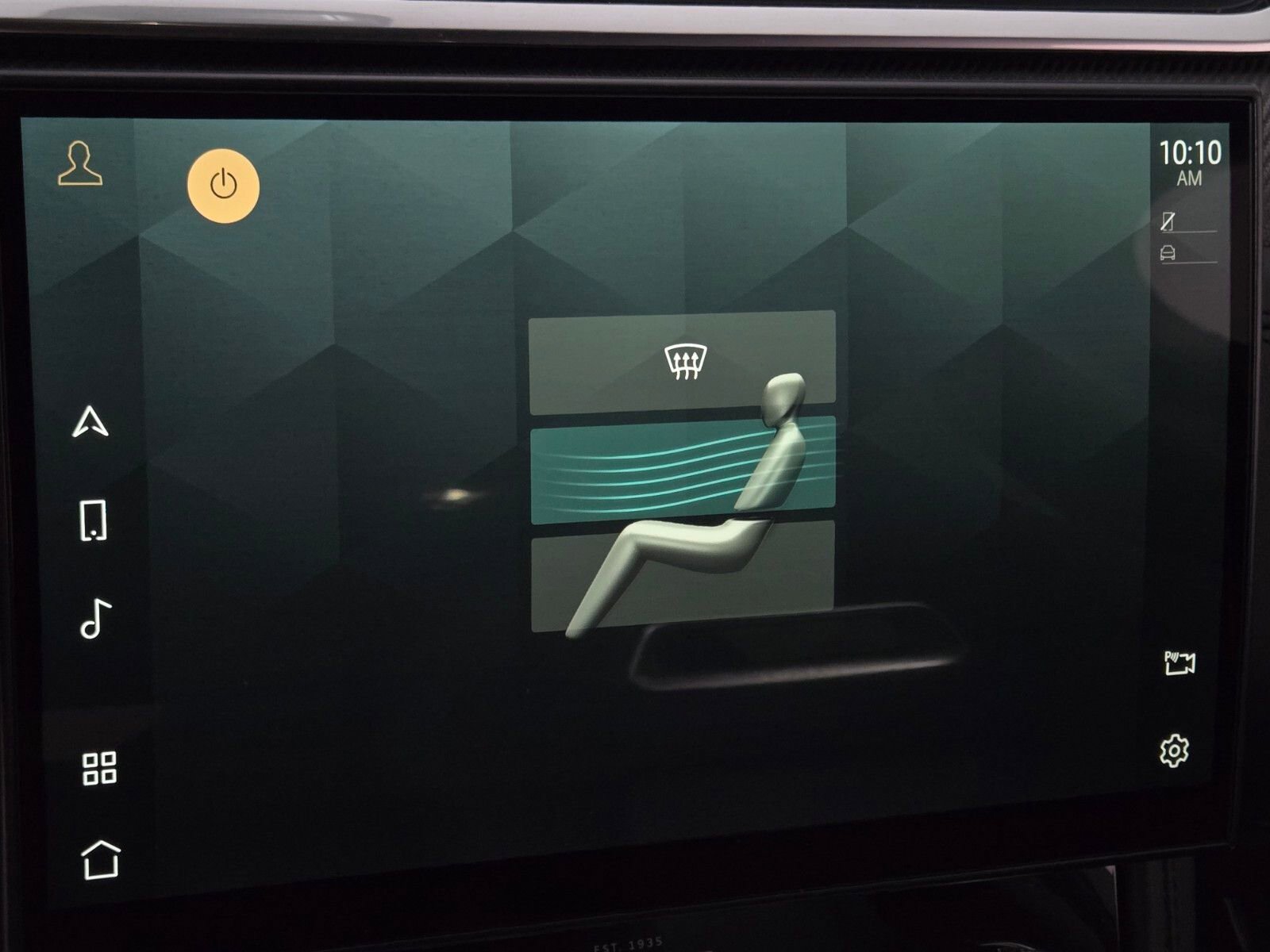 Used 2023 Jaguar F-PACE SVR image 29