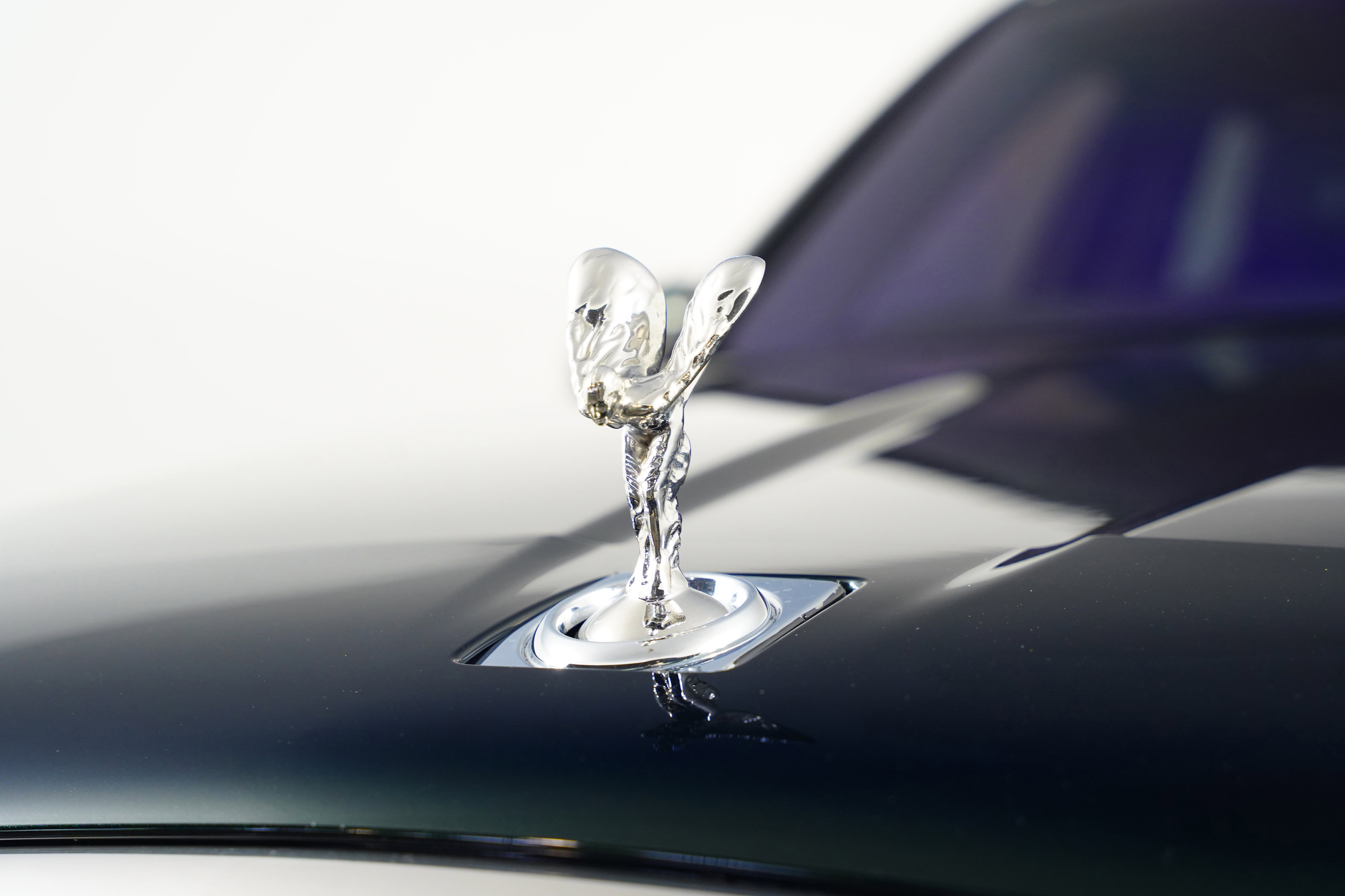 Used 2023 Rolls-Royce Cullinan w/ Cullinan Package image 93