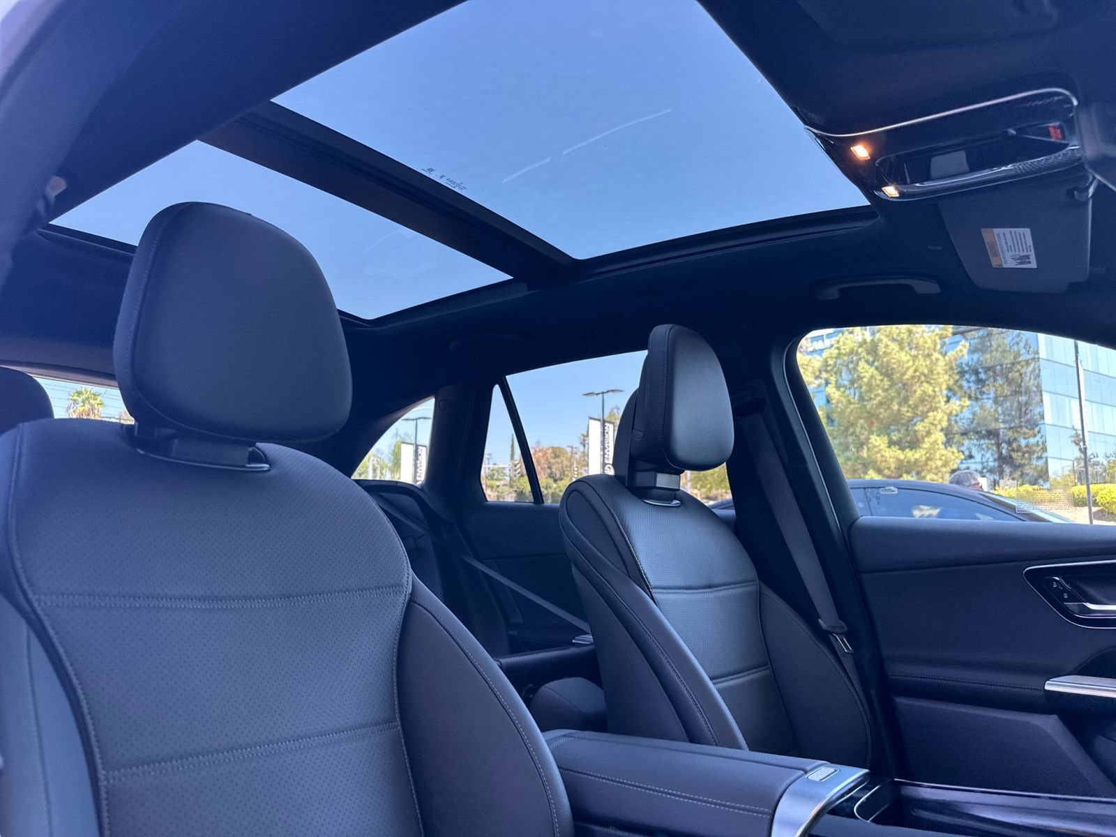 Certified 2026 Mercedes-Benz GLC 300 4MATIC image 19