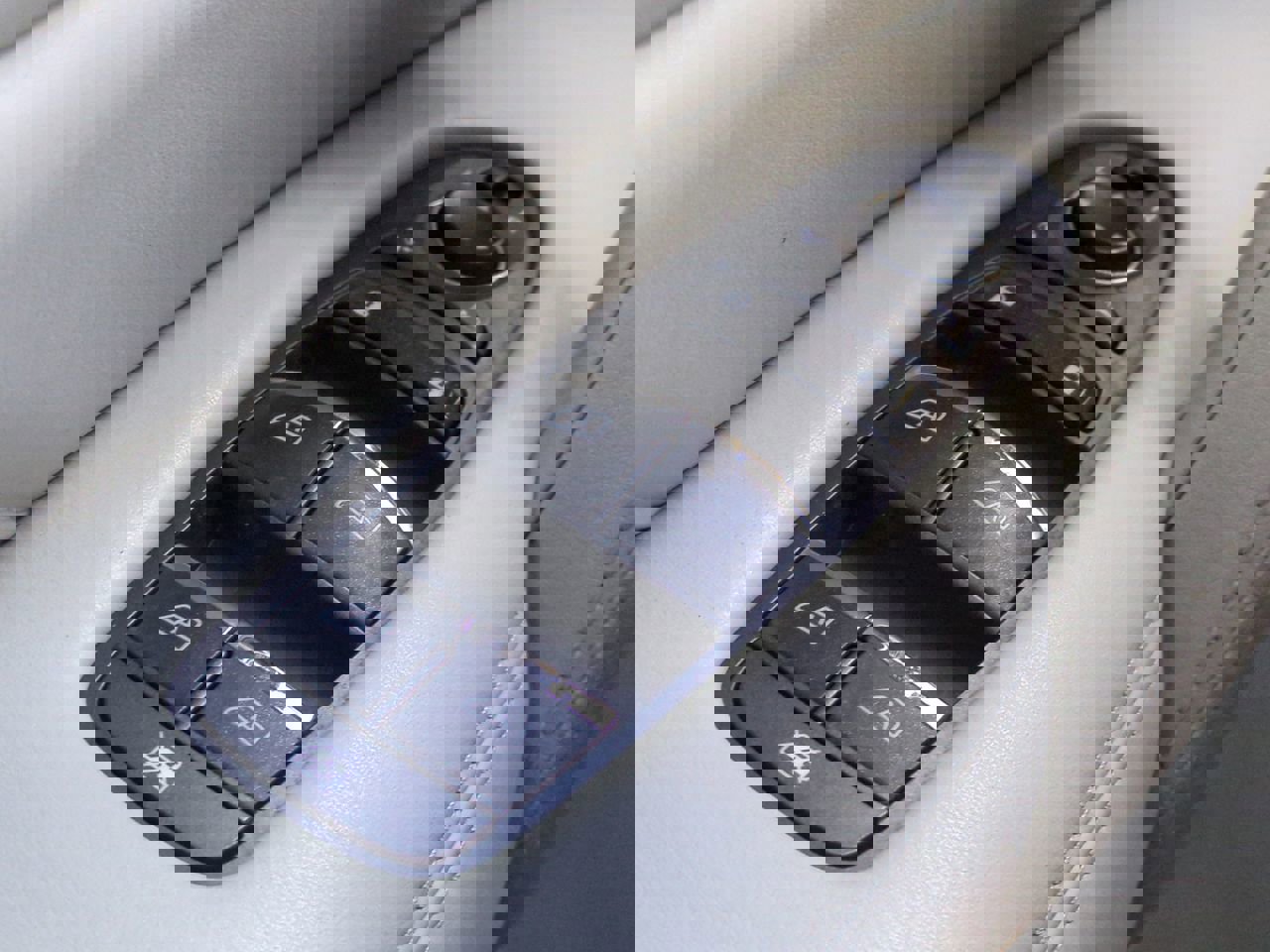 Used 2022 INFINITI QX80 Sensory w/ All-Season Package image 24