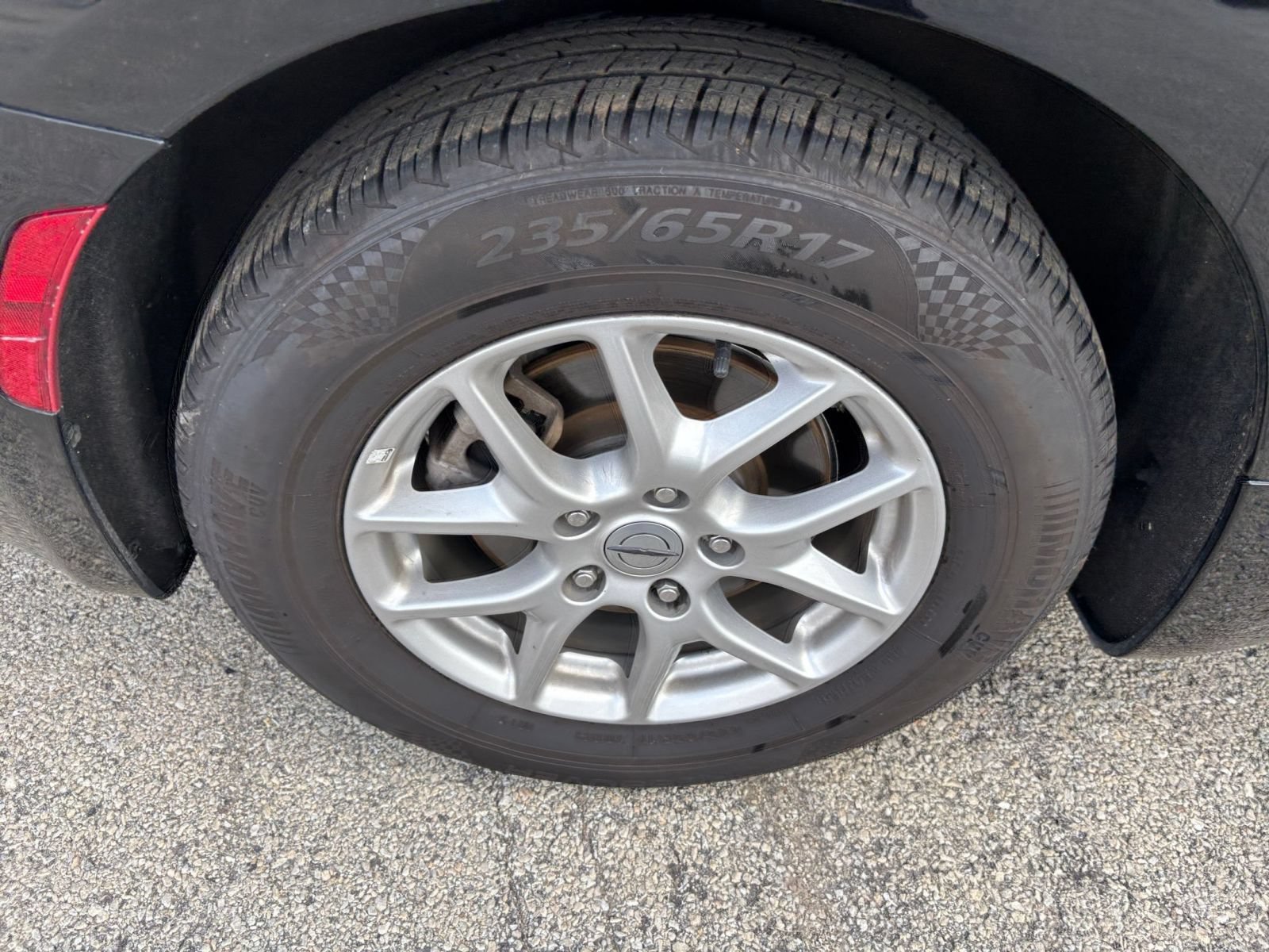 Used 2025 Chrysler Pacifica Select FWD image 32