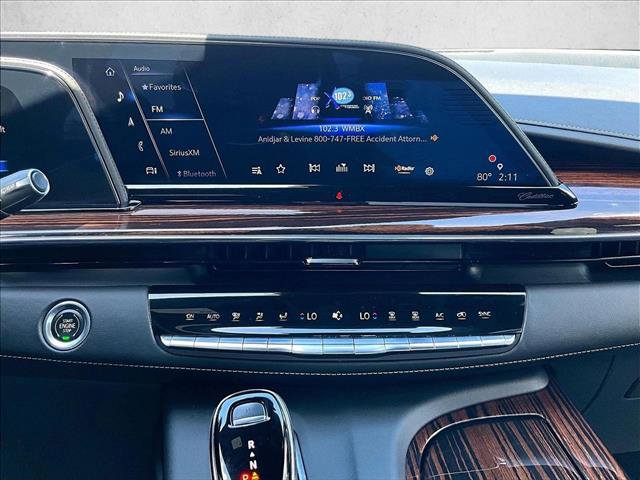 Certified 2023 Cadillac Escalade Luxury RWD image 8