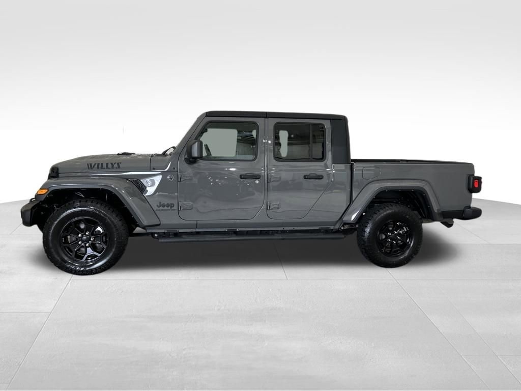 Used 2022 Jeep Gladiator Willys video 2