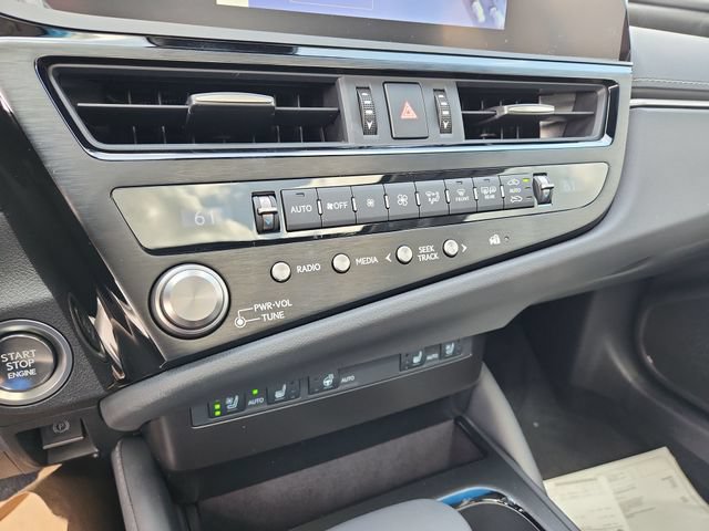 New 2025 Lexus ES 350 w/ Premium Package FWD image 19