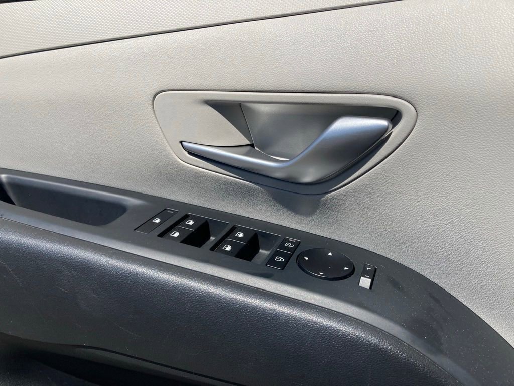 Used 2025 Hyundai Tucson SEL image 11