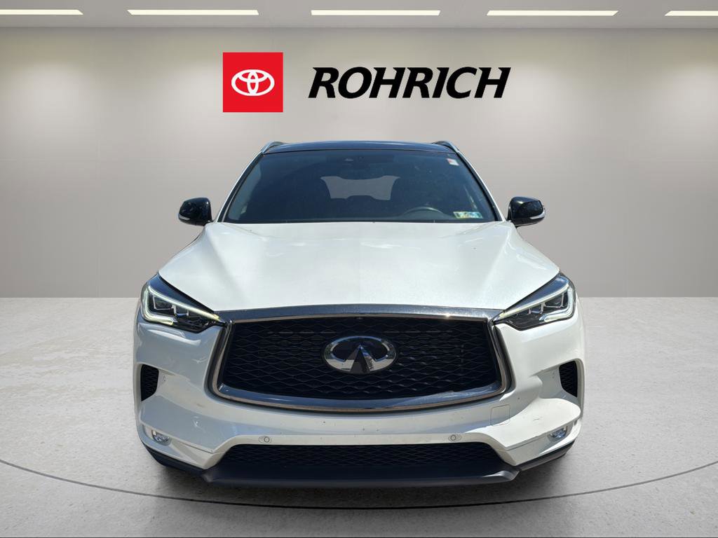 Used 2020 INFINITI QX50 Essential w/ Edition 30 Package AWD/4WD image 2