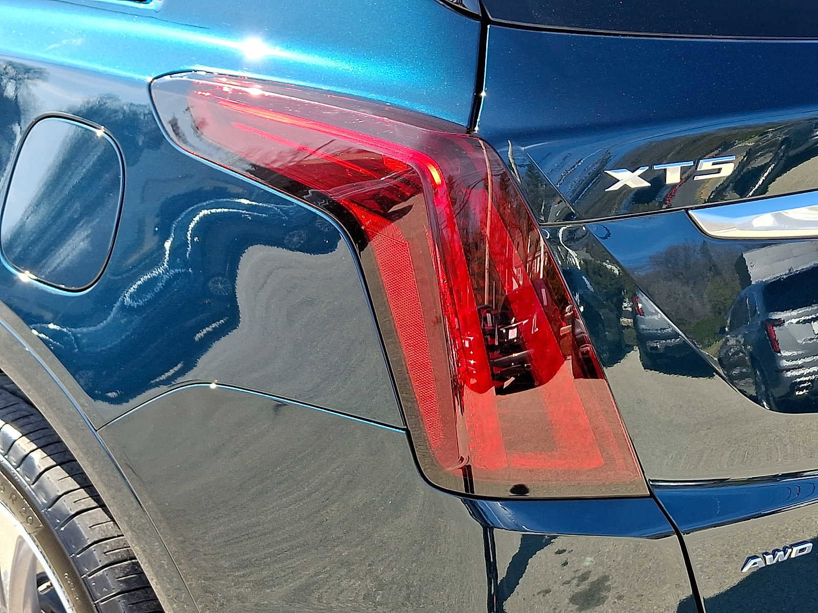 Certified 2024 Cadillac XT5 Premium Luxury image 12