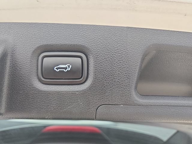 Used 2023 Hyundai Santa Fe SEL FWD image 33