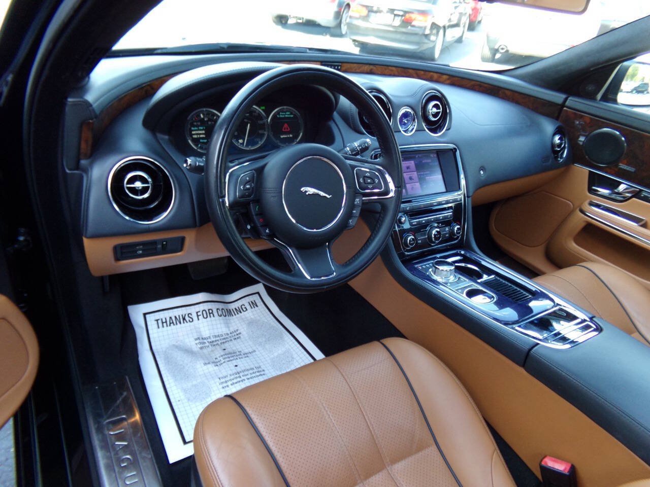 Used 2013 Jaguar XJ AWD image 11