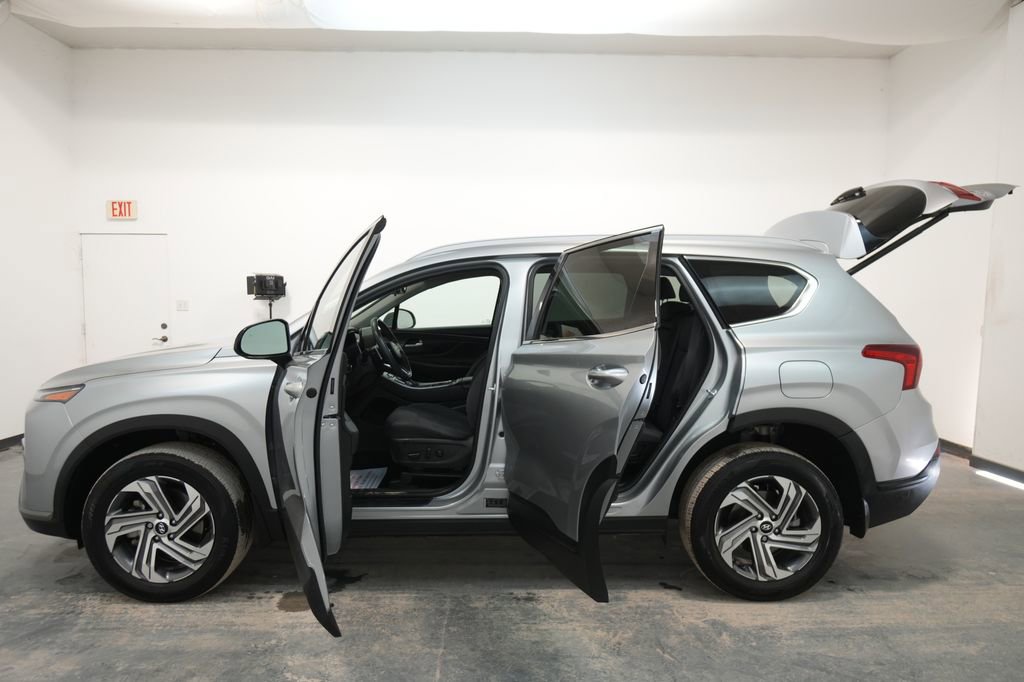 Used 2023 Hyundai Santa Fe SEL w/ Cargo Package image 25