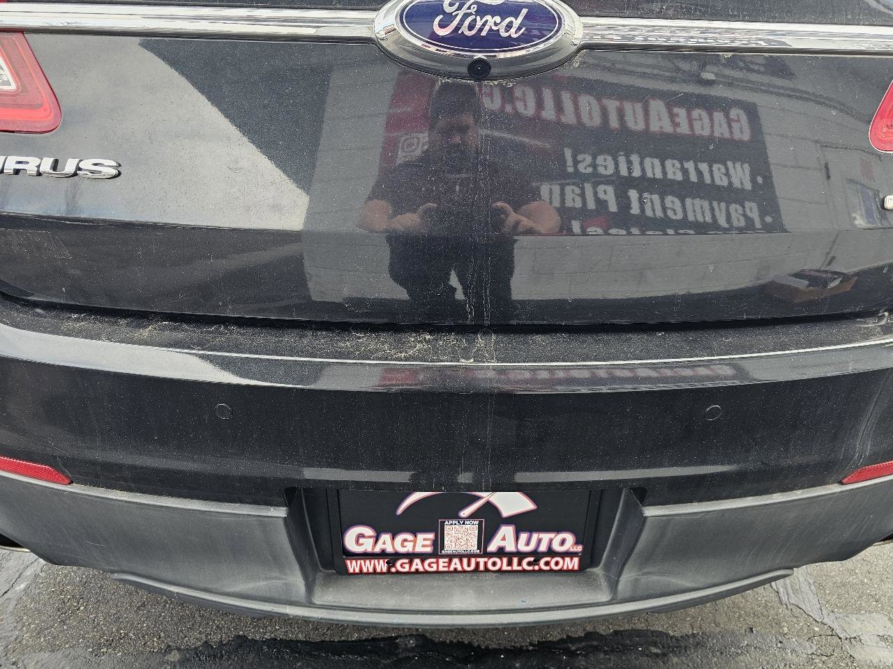 Used 2014 Ford Taurus SEL w/ Equipment Group 201A image 16