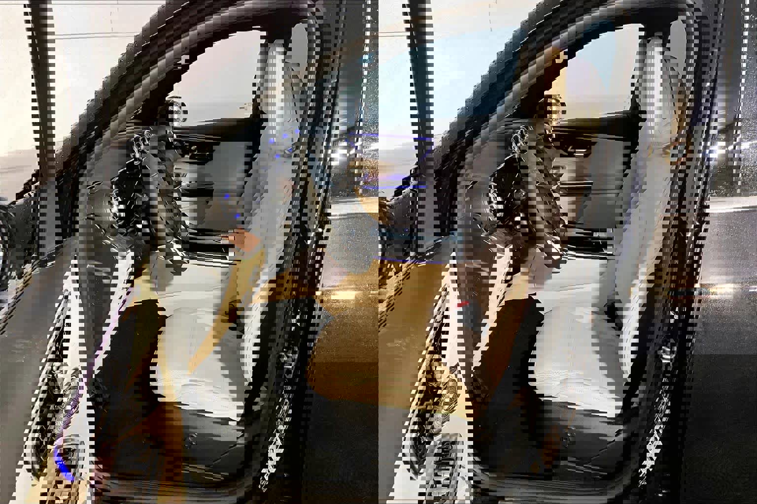 New 2026 Mercedes-Benz GLC 300 4MATIC image 13