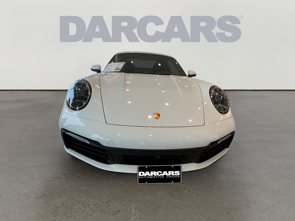 Used 2023 Porsche 911 Carrera image 2