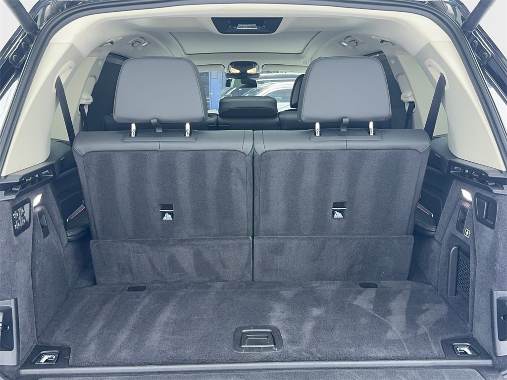 Used 2024 BMW X7 xDrive40i image 13