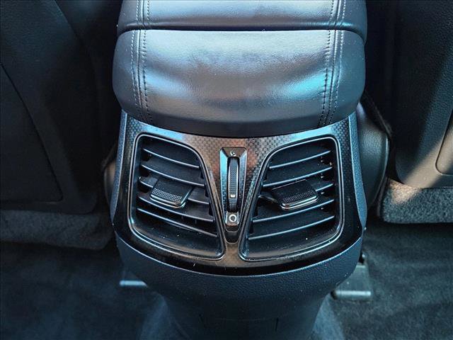 Used 2013 Hyundai Azera image 16