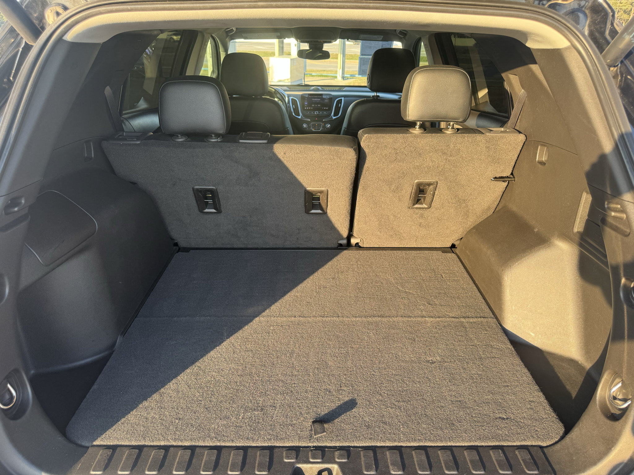 Used 2021 Chevrolet Equinox LT FWD image 25