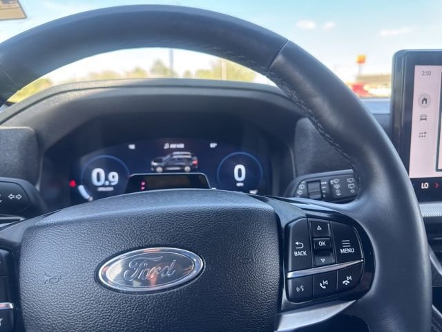 Used 2025 Ford Explorer Platinum w/ LUX Leather Package AWD/4WD image 16