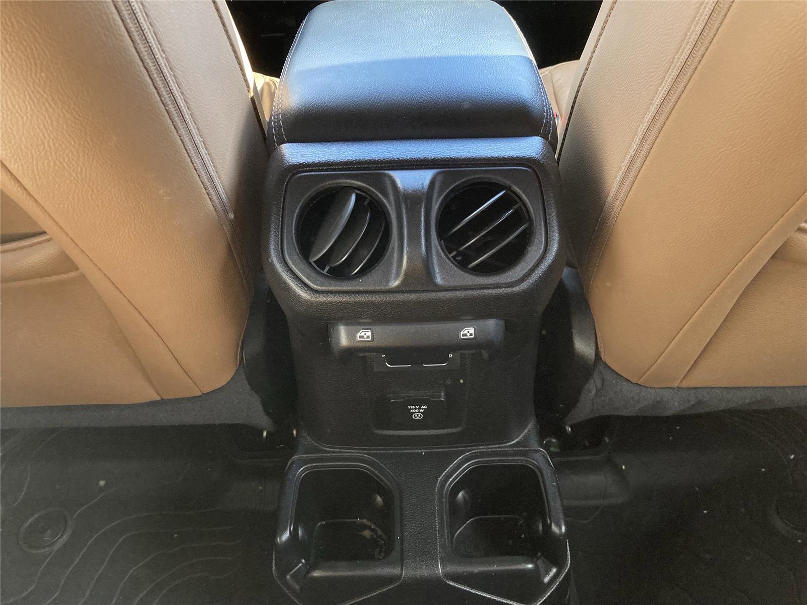 Used 2020 Jeep Gladiator Overland w/ Popular Equipment Package image 28