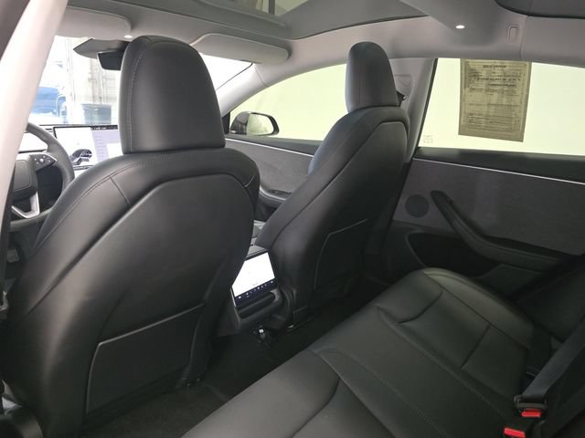 Used 2025 Tesla Model 3 Long Range RWD image 21