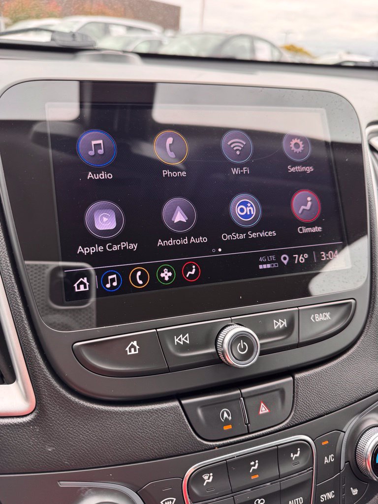 Used 2022 Chevrolet Malibu LT FWD image 18