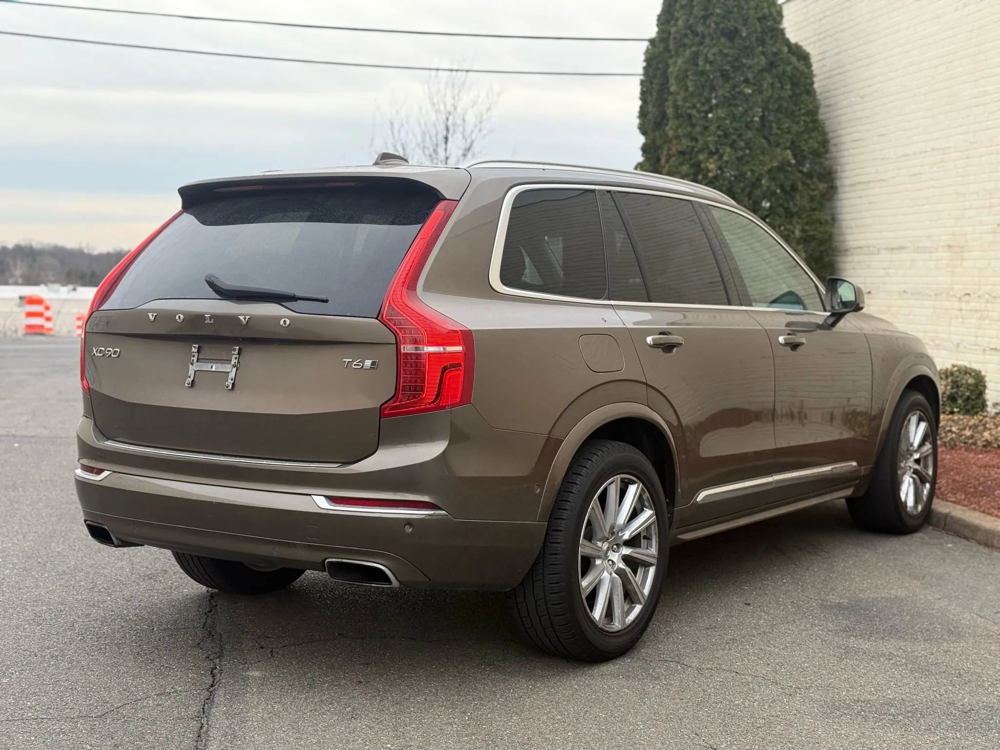 Used 2016 Volvo XC90 T6 Inscription w/ Vision Package image 7