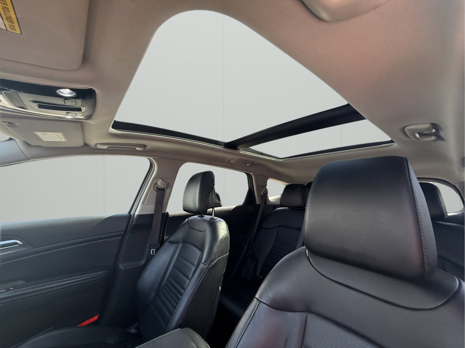 Used 2023 Kia Sportage SX image 22