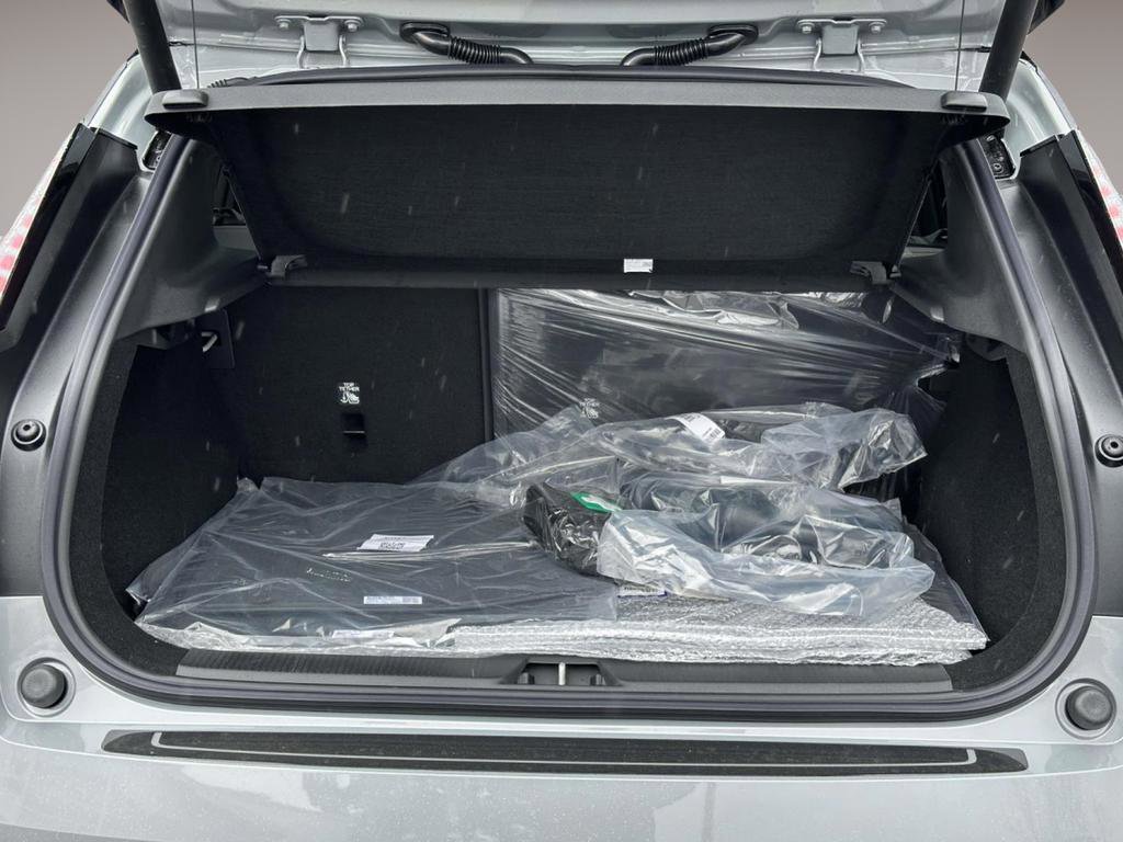 New 2026 Volvo EX30 Cross Country Ultra w/ Protection Package Premier AWD/4WD image 24