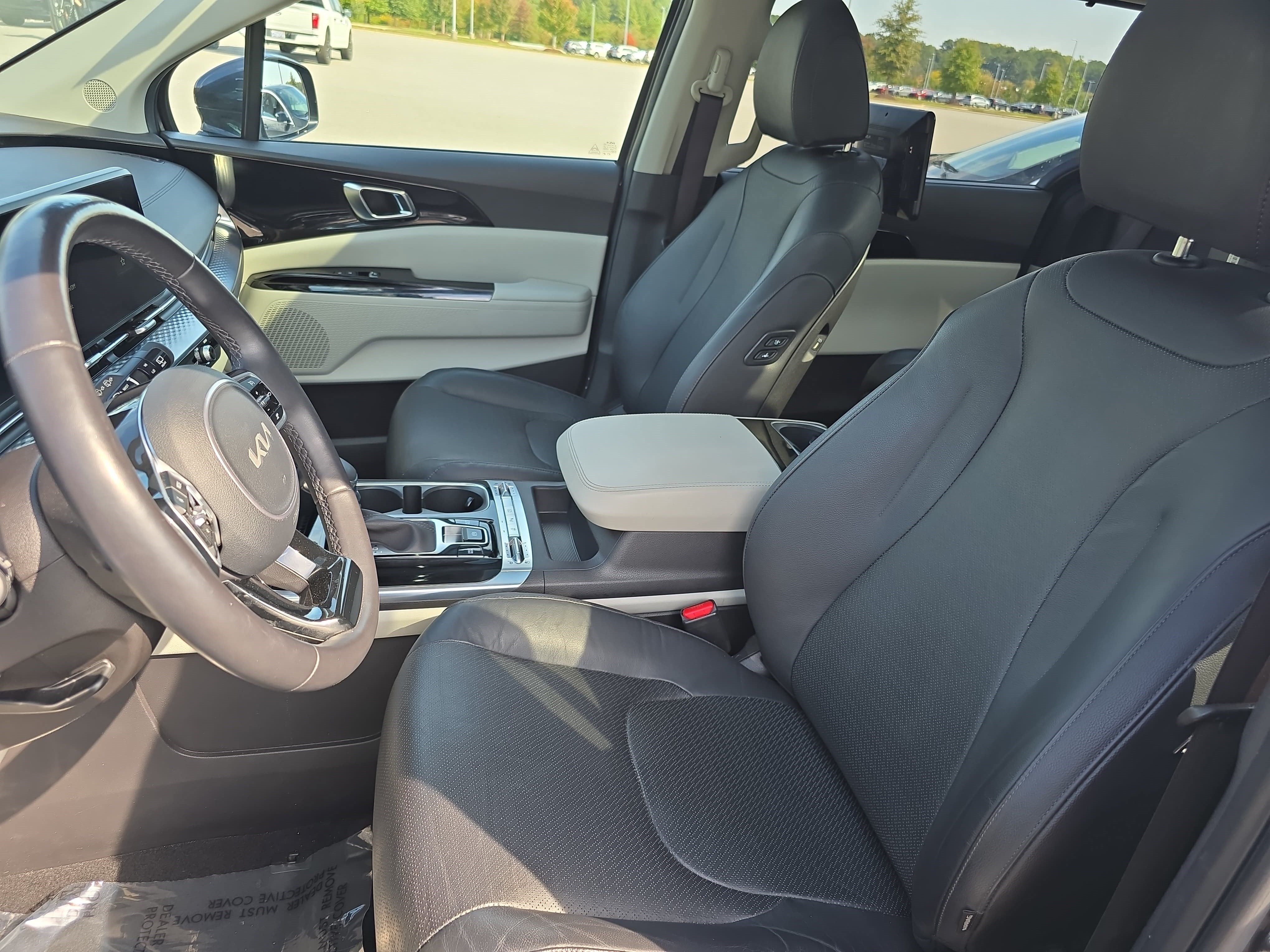Used 2024 Kia Carnival SX Prestige FWD image 15