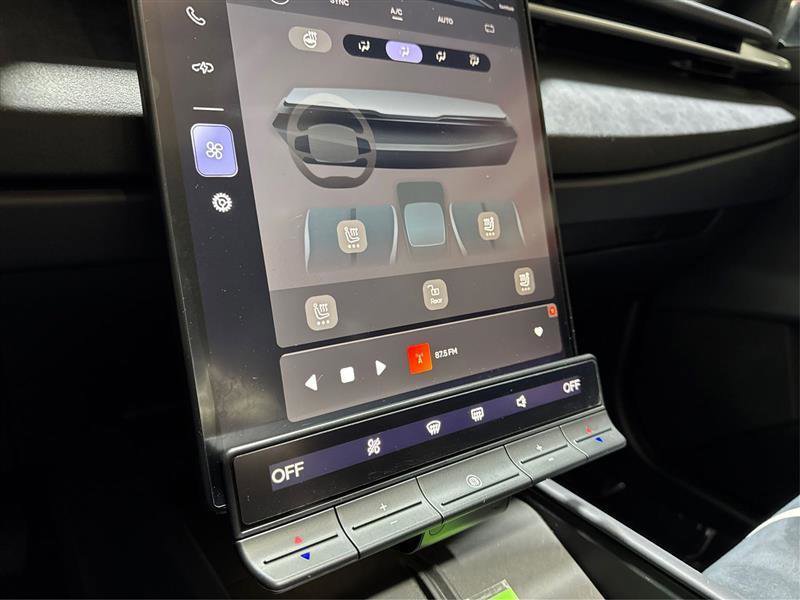 Used 2023 Fisker Ocean One AWD/4WD image 25