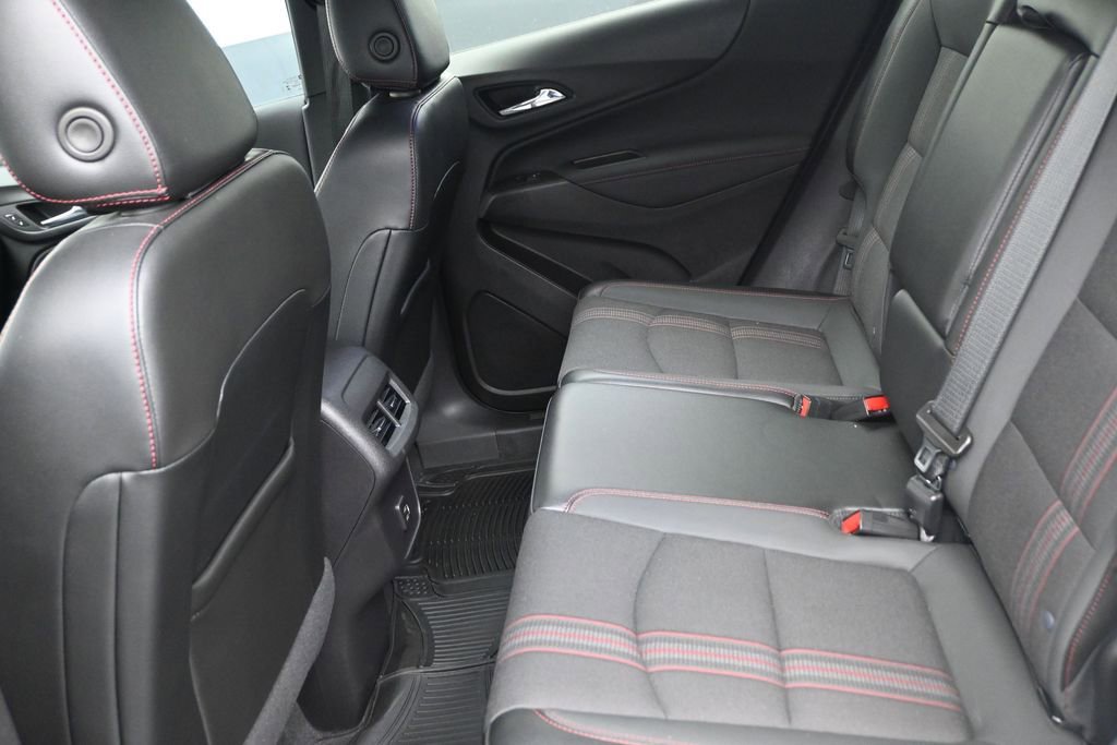 Used 2024 Chevrolet Equinox RS FWD image 14