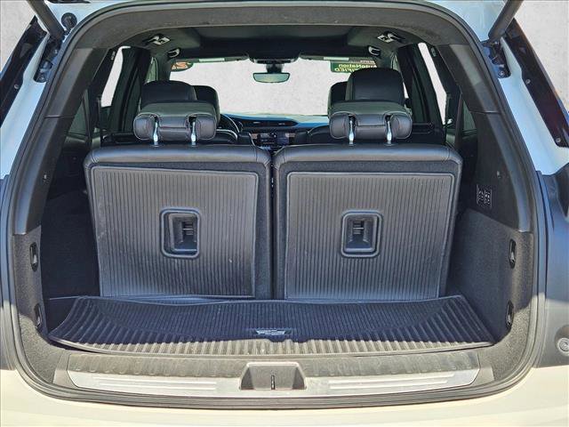 Used 2022 Cadillac XT6 Premium Luxury w/ Platinum Package image 6