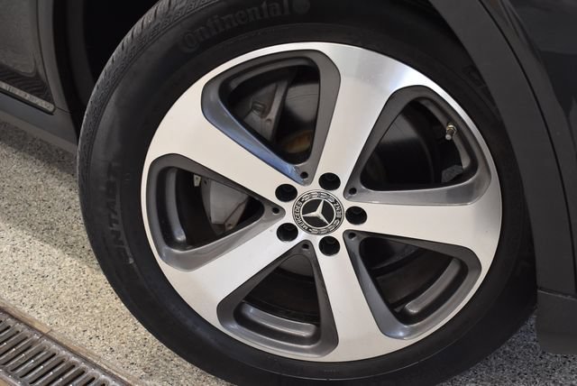 Used 2022 Mercedes-Benz GLC 300 4MATIC image 30